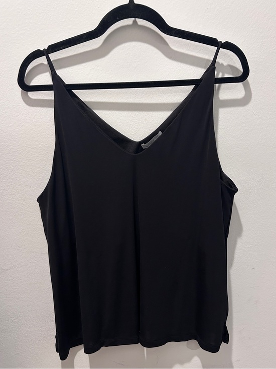 H&M Tops - Black V-Neck Spaghetti Strap Women's Tank Top